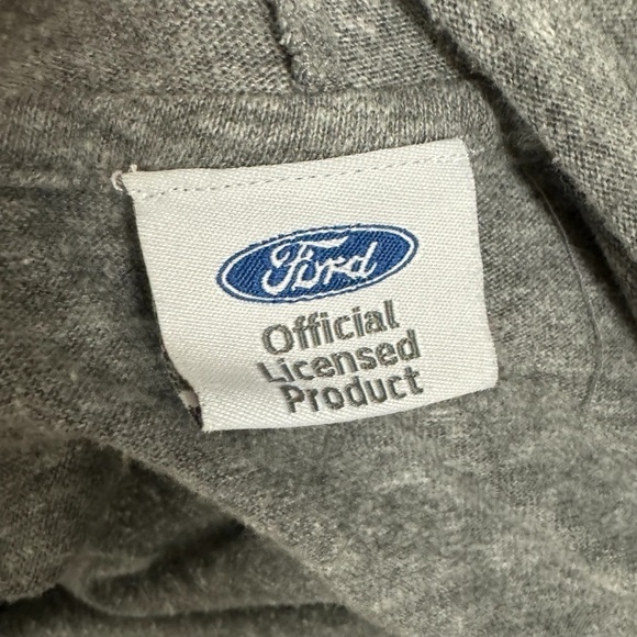 Ford built tough women’s gray hoodie zip up official authentic garment size L - Picture 4 of 7